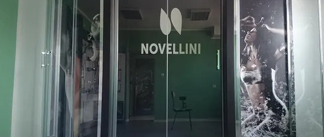 Nowa ekspozycja kabin z firmy Novellini